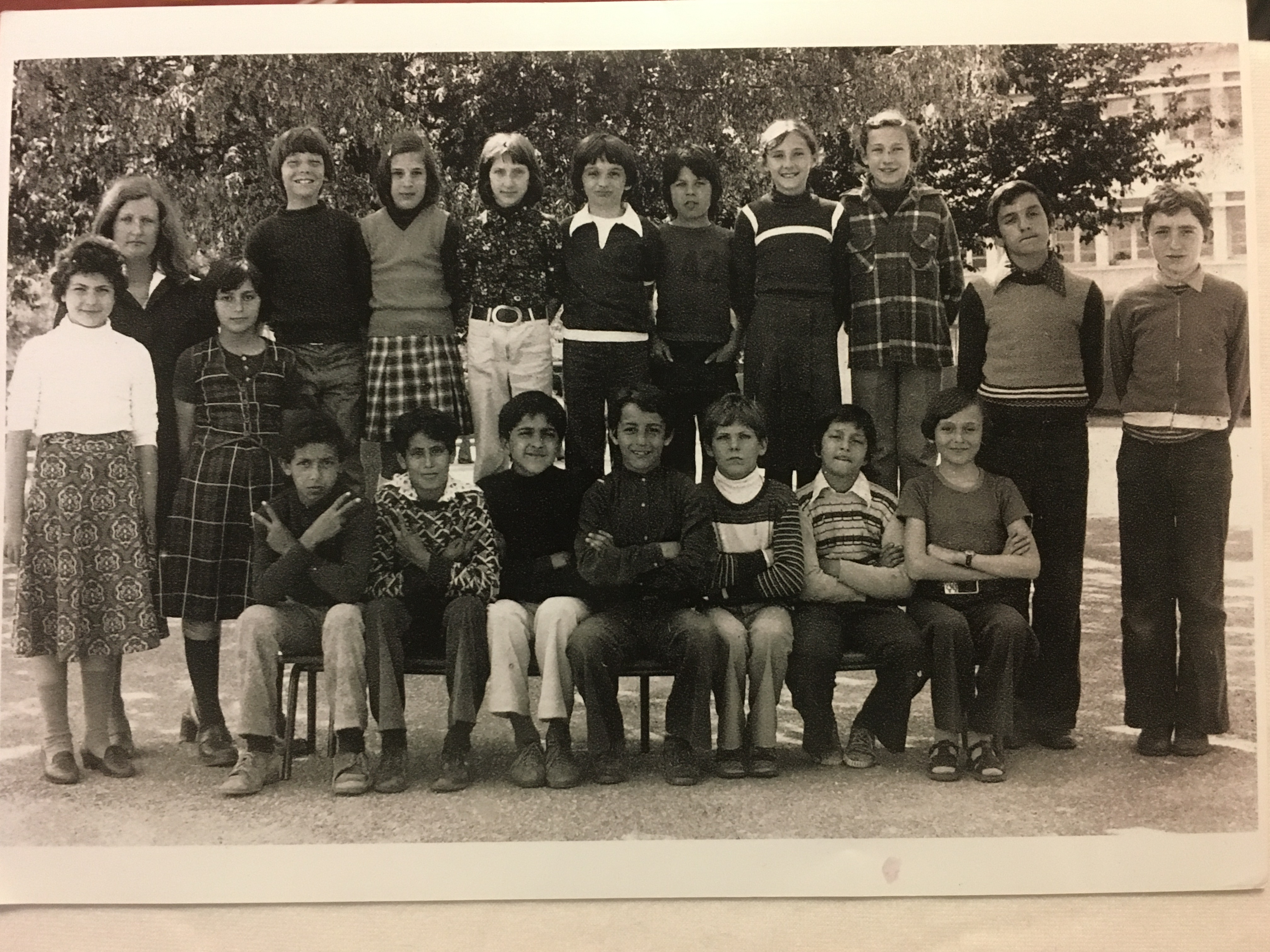 Photo de classe (1974-1975) @ INCONNU